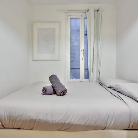 Appartement Quartier Pigalle Free Netflix Paris Exterior foto